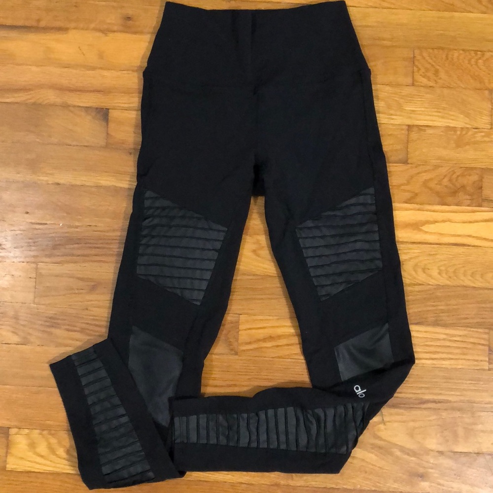 Alo Moto Leggings